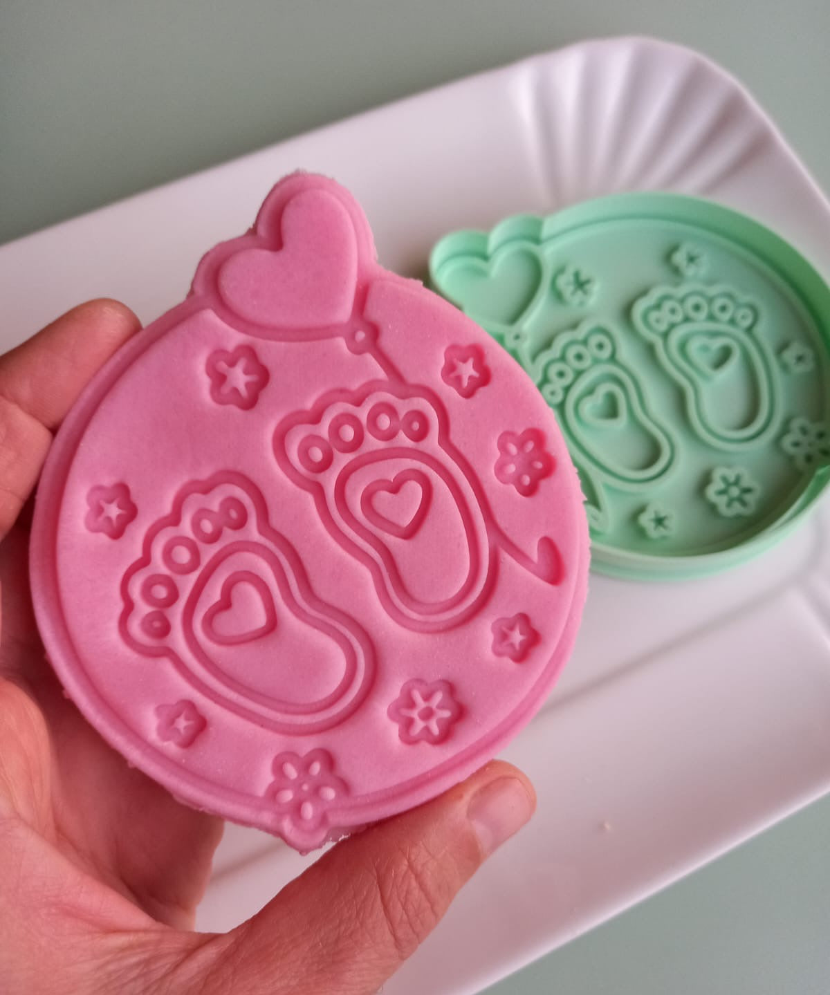 Stampo per biscotti a forma di Piedini con cuore