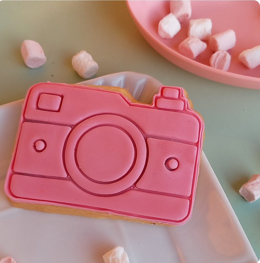 Stampo per Biscotti a forma di Macchina Fotografica realistica (3 pz)