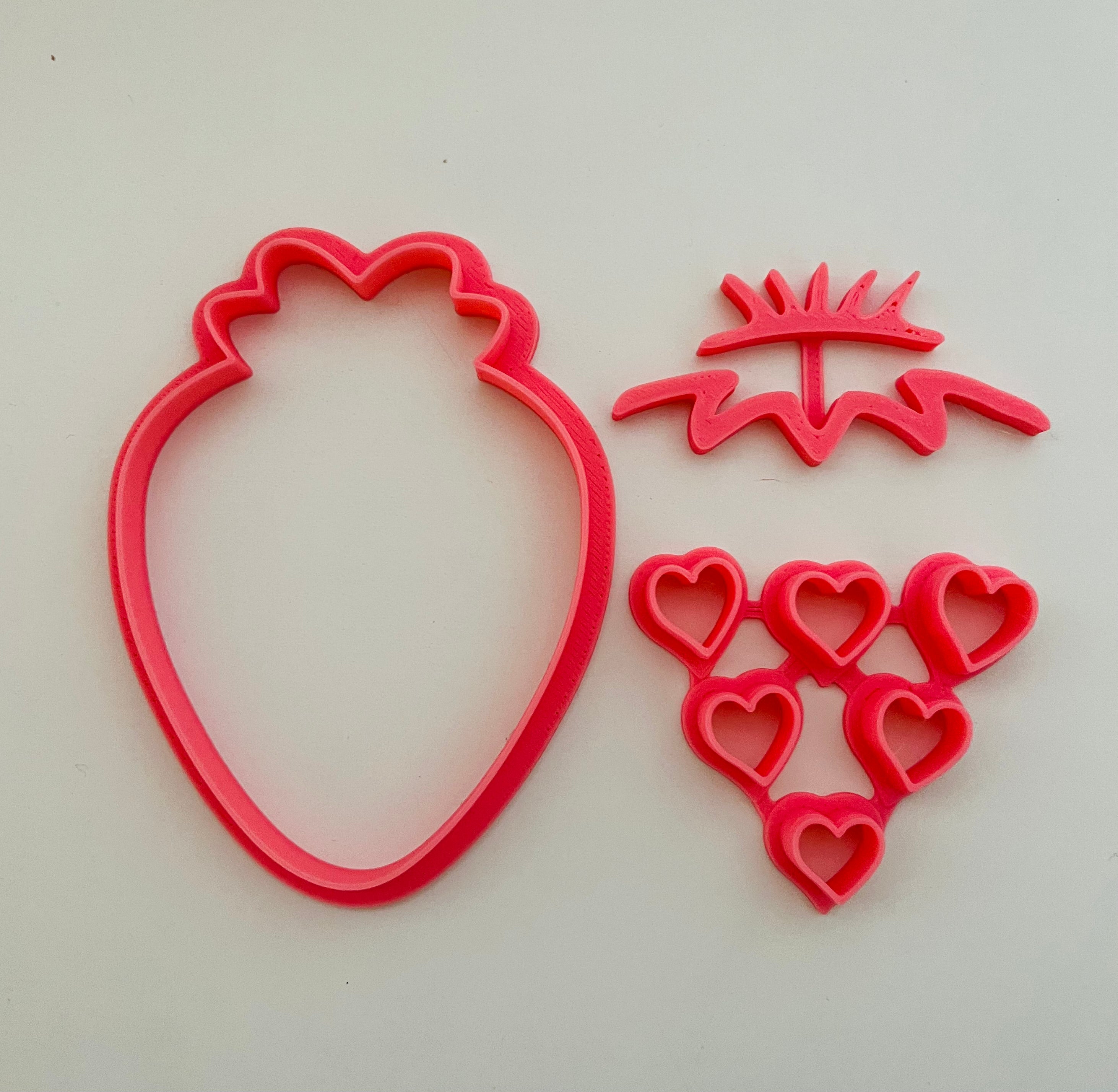 Stampo per biscotti a forma di Set Fragola Cuori (3 pz)