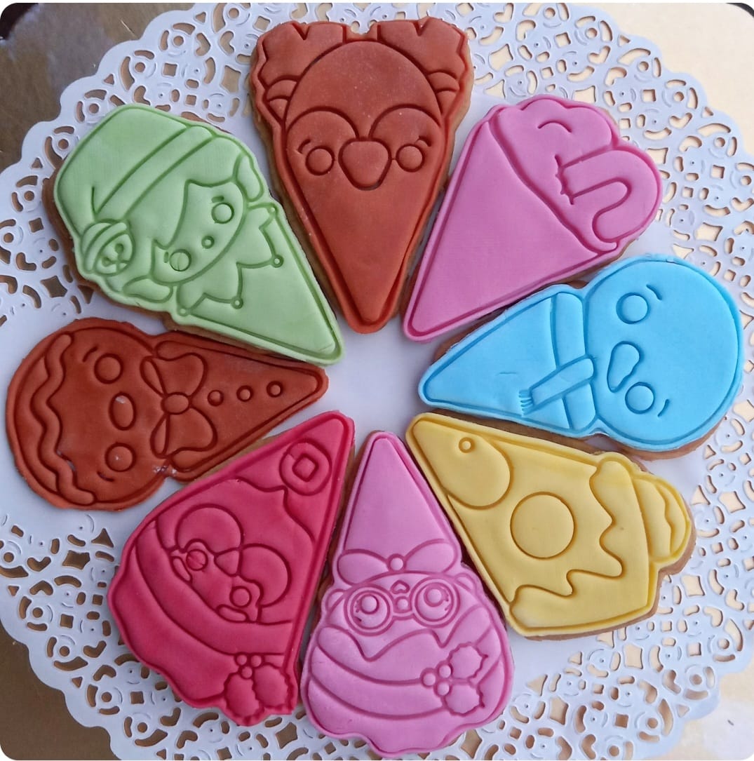 Stampo per biscotti a forma di Spicchio 8 per pizza/biscotorta Fantasia