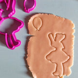 Stampo per biscotti a forma di Bambina con palloncino