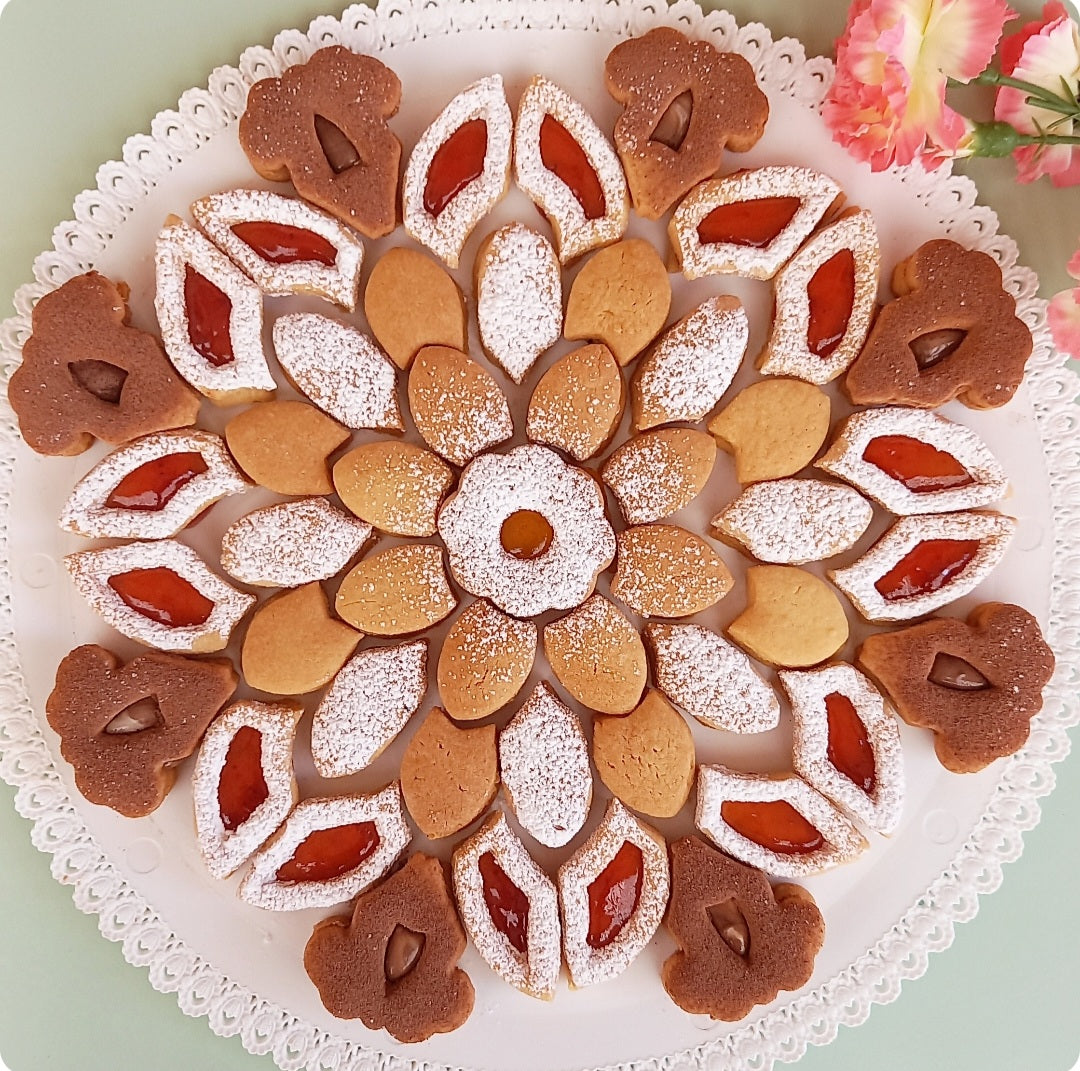 Stampo per biscotti a forma di Biscotorta Ginevra farcita (12 pz)
