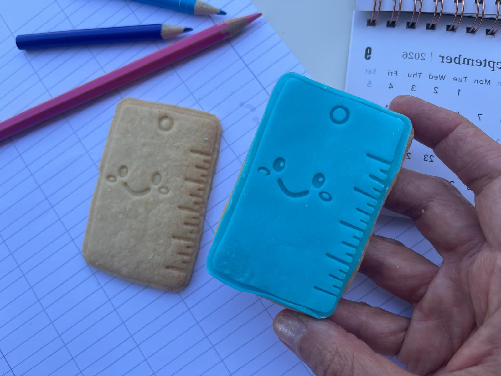 Stampo per biscotti a forma di Righello sorriso
