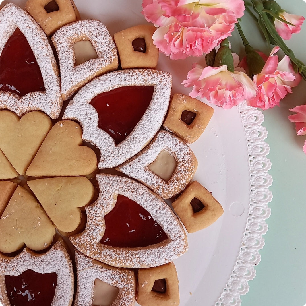 Stampo per biscotti a forma di Biscotorta Gioia farcita (7 pz)