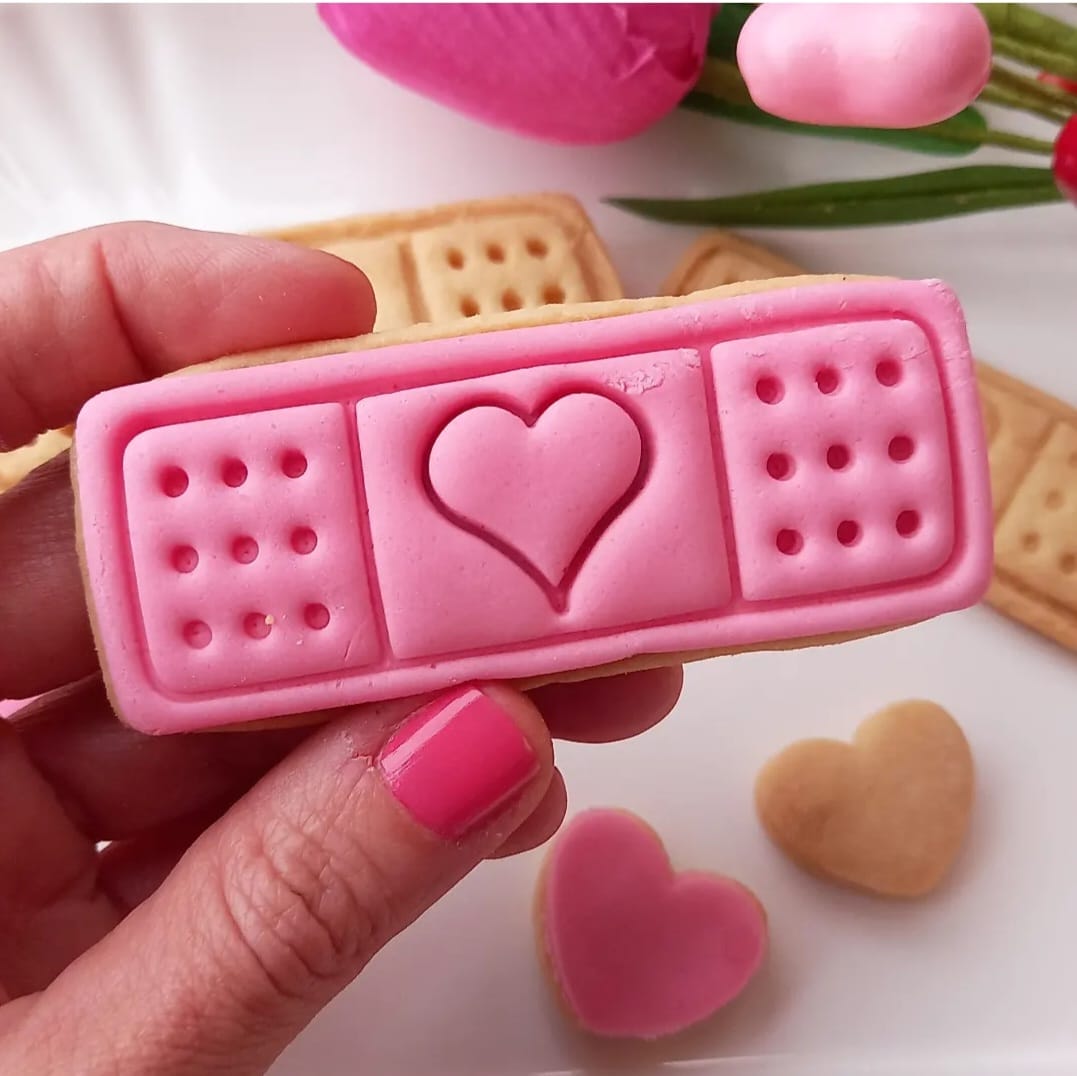 Stampo per biscotti a forma di Cerotto cuore (2pz)