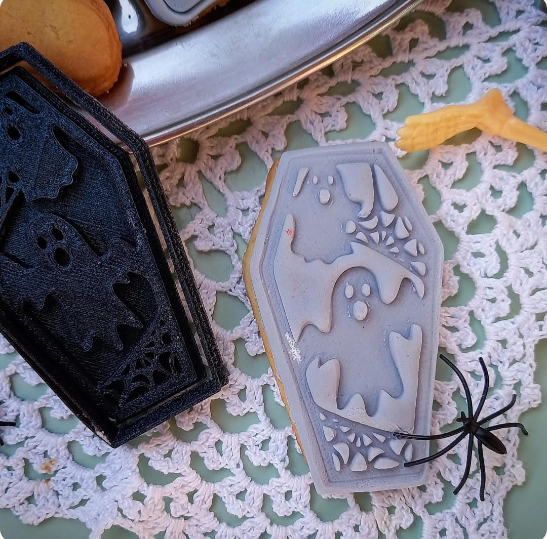 Stampo per biscotti a forma di Bara con Fantasma Halloween (2 pz)