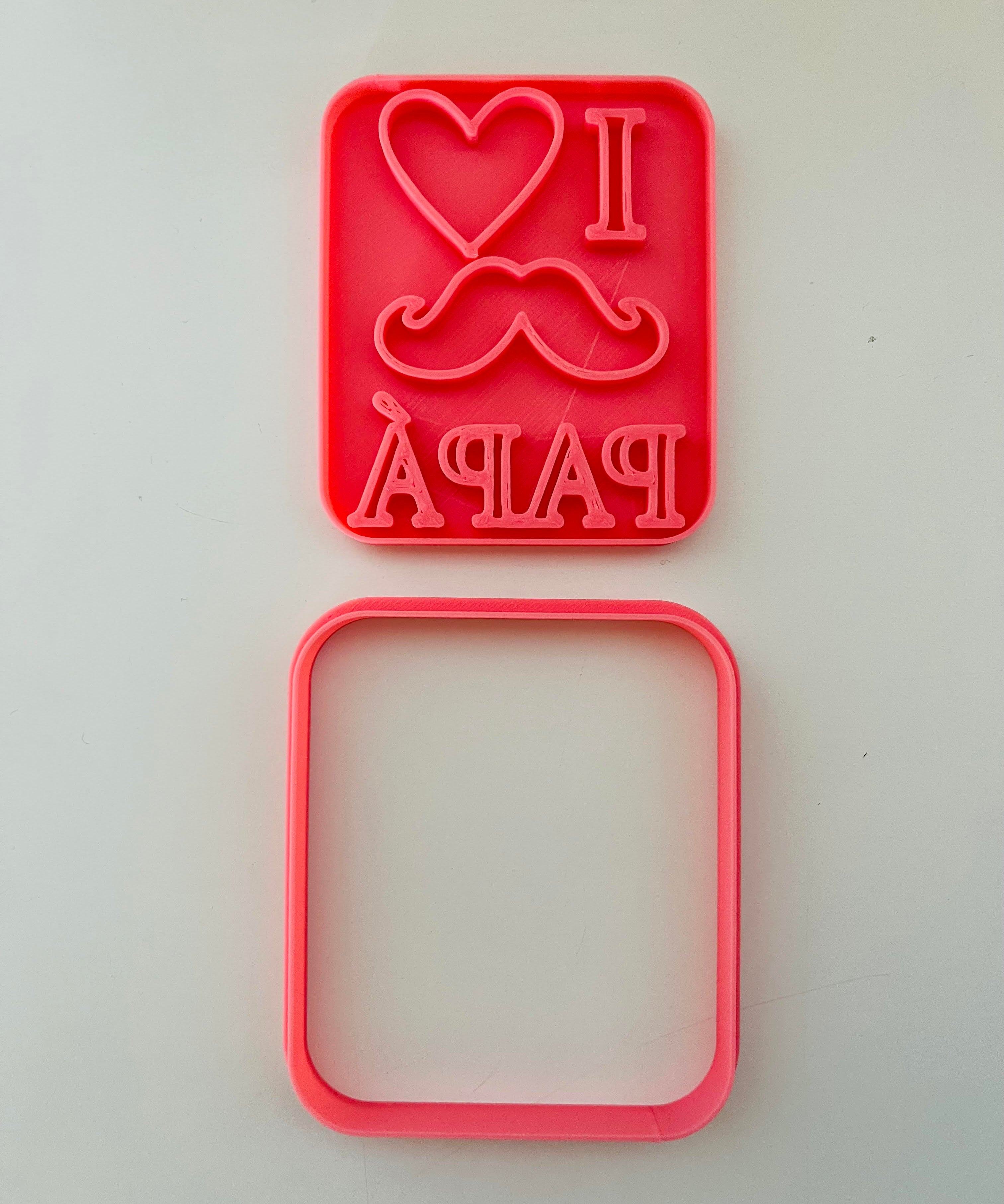 Stampo per biscotti a forma di I love Papà (2 pz)