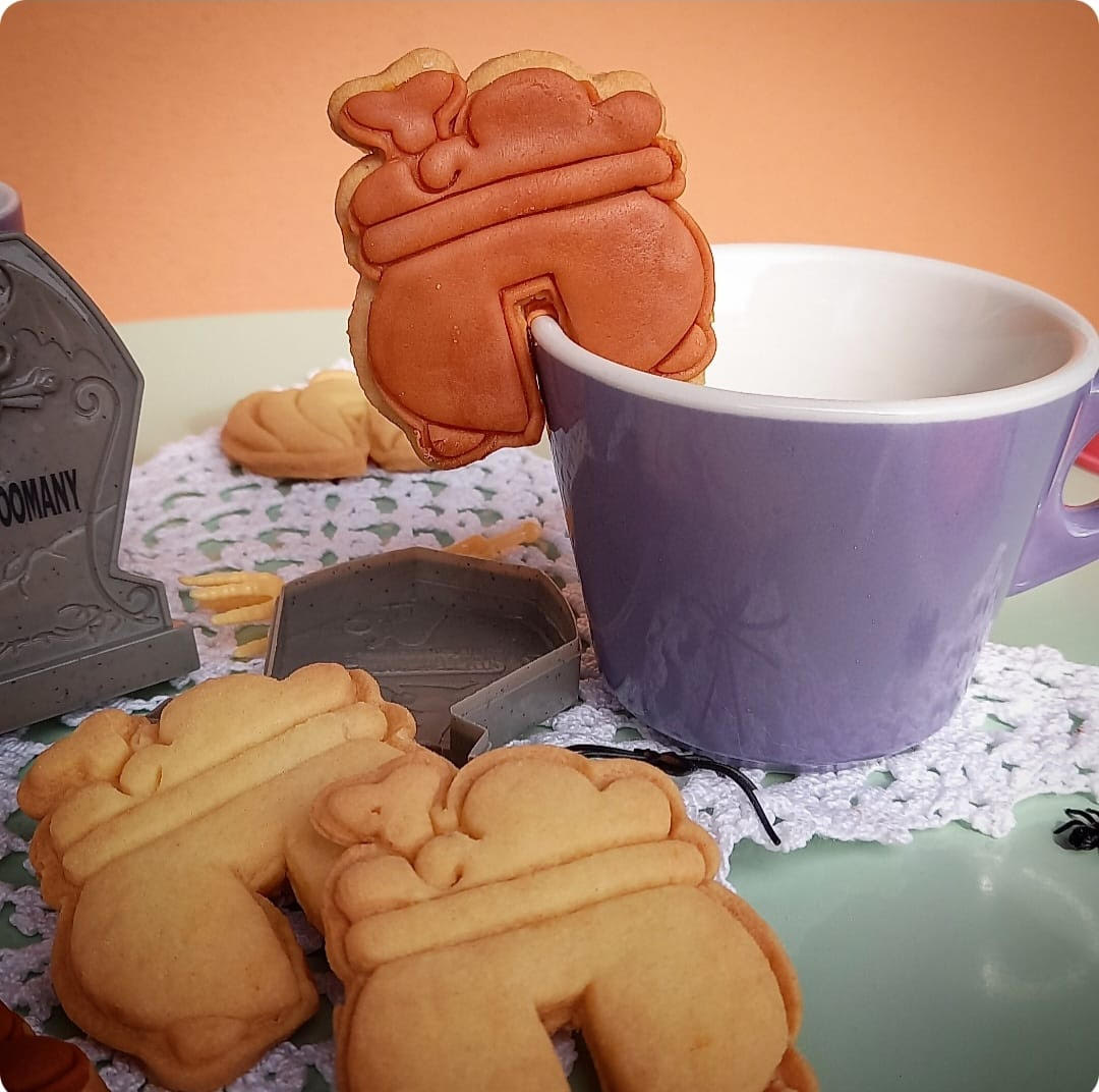 Stampo per biscotti a forma di Pentola di Halloween da tazza (2 pz)