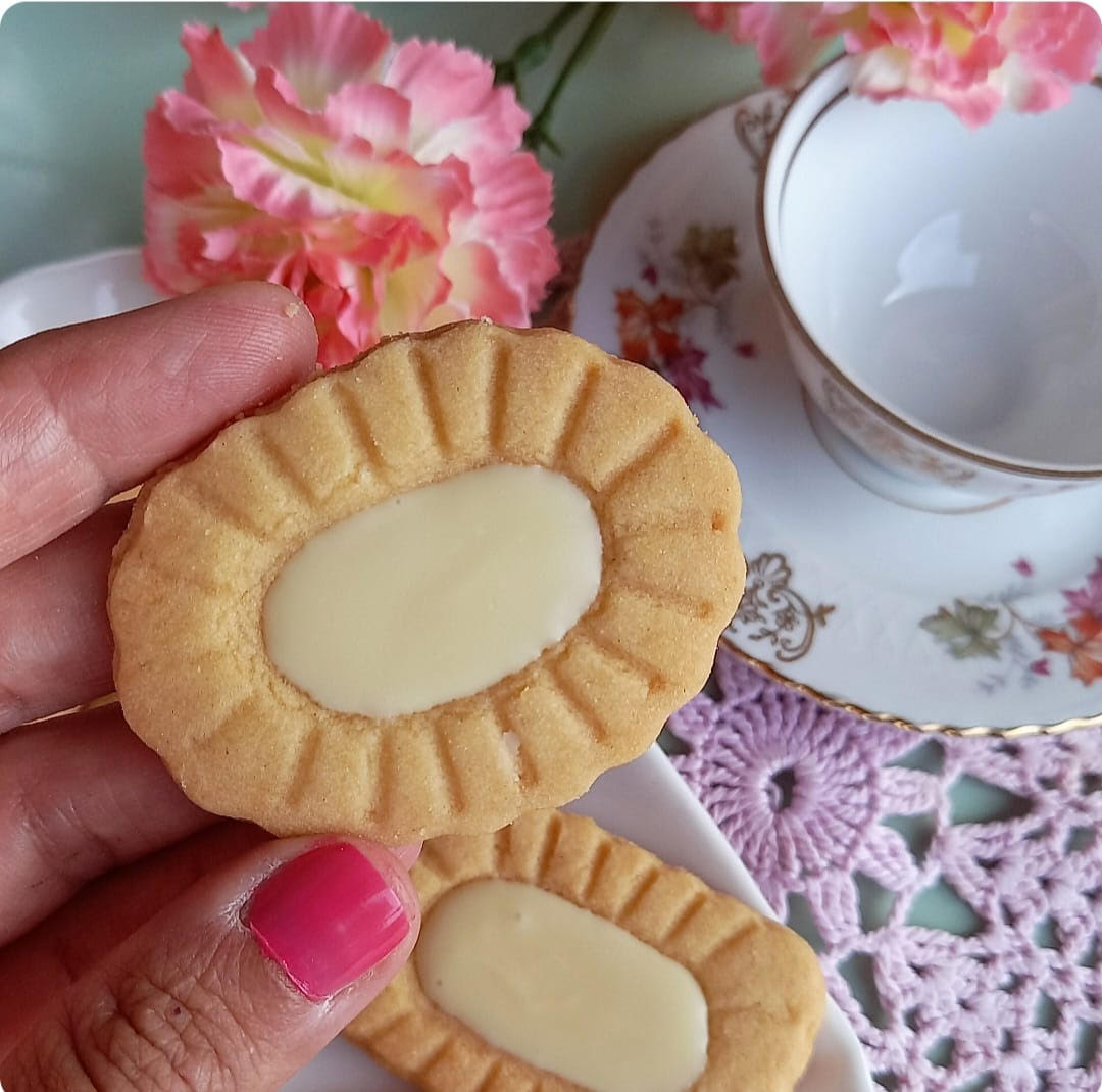 Stampo per biscotti a forma di Gioiello Ovale (2 pz)