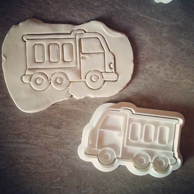 https://www.stampibiscotti.it/4308/camioncino.jpg