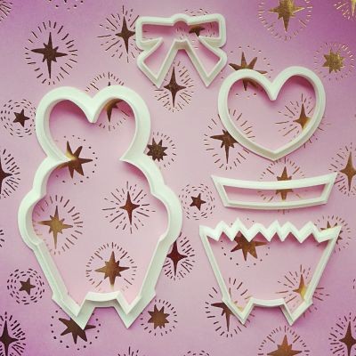 https://www.stampibiscotti.it/4791/cupcake-cuore-scomponibile.jpg