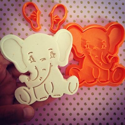 https://www.stampibiscotti.it/5193/elefante-intero-scomponibile.jpg