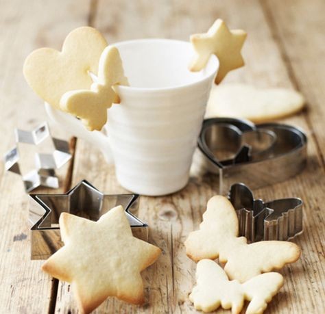 https://www.stampibiscotti.it/636/farfalla-da-tazza.jpg