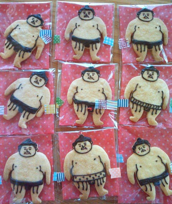 https://www.stampibiscotti.it/3226/lottatore-sumo.jpg