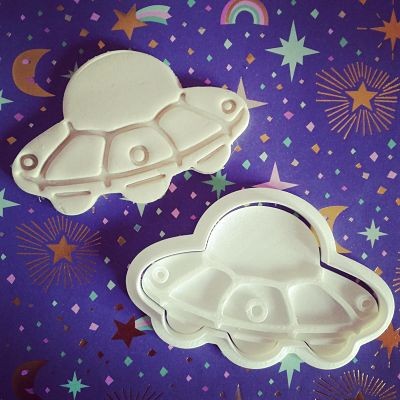 https://www.stampibiscotti.it/4272/navicella-spaziale.jpg