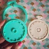https://www.stampibiscotti.it/4796/orologio-da-tasca.jpg