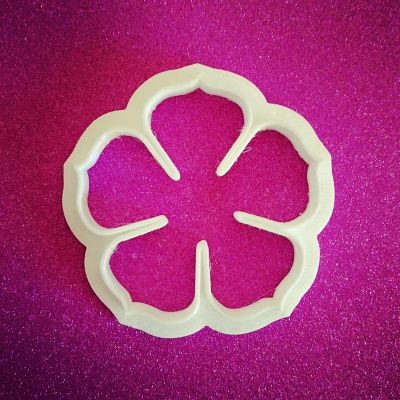 https://www.stampibiscotti.it/4599/rosa-5-petali-7cm.jpg