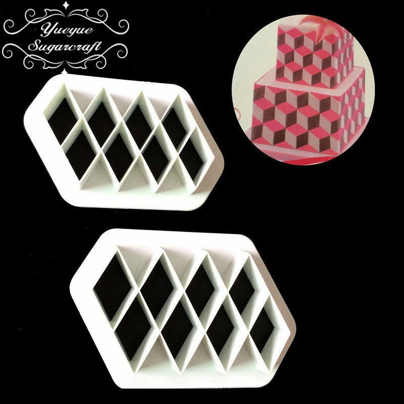 https://www.stampibiscotti.it/3129/set-effetto-rombi-2pz.jpg