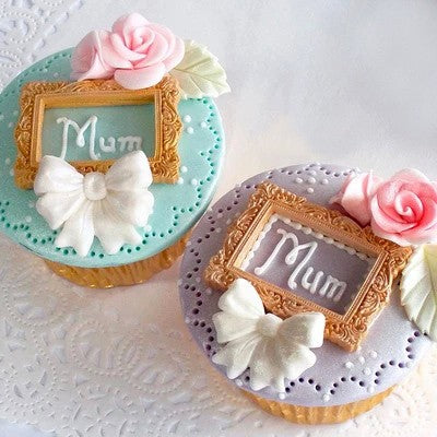 https://www.stampibiscotti.it/3571/stampo-cornice-fiori-3d-silicone.jpg
