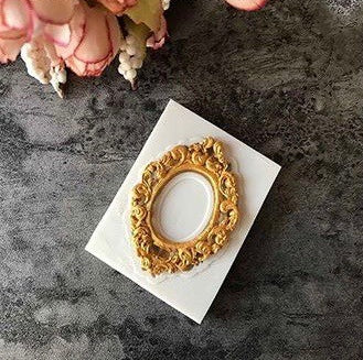 https://www.stampibiscotti.it/3832/stampo-cornice-ovale-small-3d-silicone.jpg