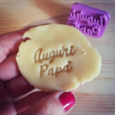 https://www.stampibiscotti.it/5279/timbro-auguri-papa.jpg
