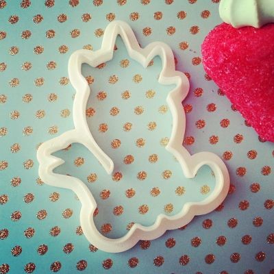 https://www.stampibiscotti.it/4077/unicorno-1-h8cm.jpg